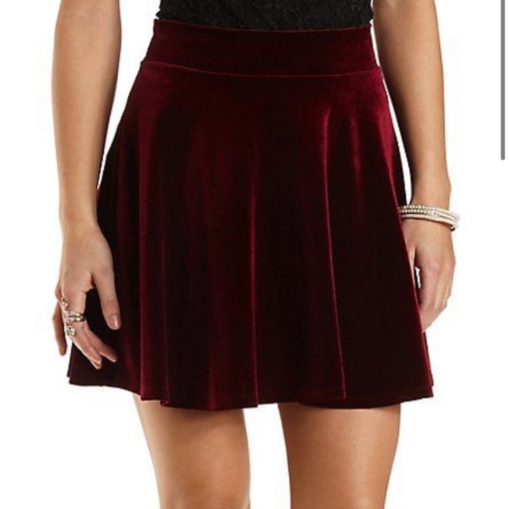 ~Final⭐~Charlotte Russe Velvet skater skirt